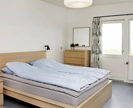 On The Daire Brenderup