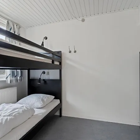 On The Daire Brenderup